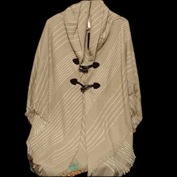 NWT Mixit Women's Sweater Poncho - Cream - One Size - Picture 7 of 8